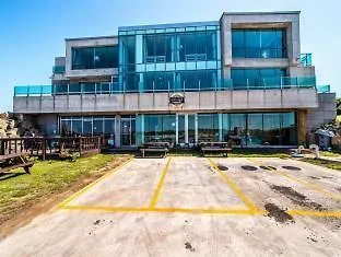 Star Story Pension Jeju 2*,
